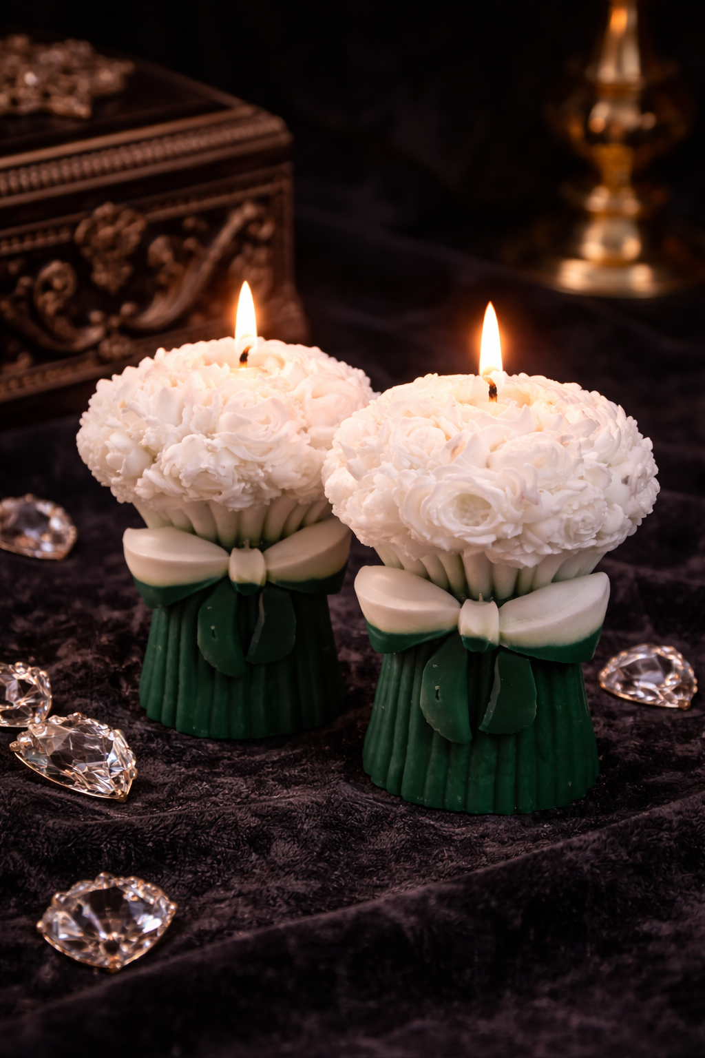 Luxury White Floral Bouquet Soy Wax Candle Set – Decorative Flower Candle for Home & Gifting (Set of 2)